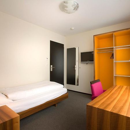 Hotel Astoria Ольтен Экстерьер фото